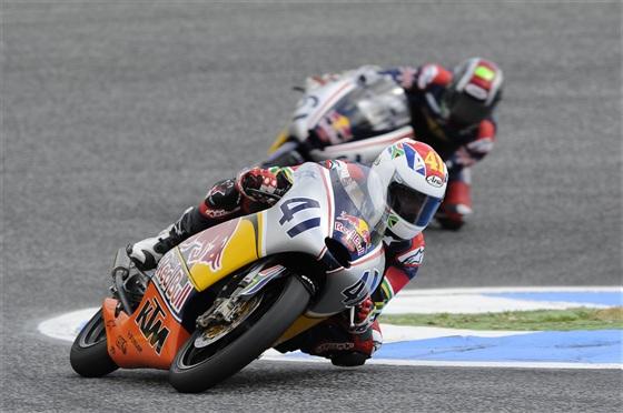 Binder Wins Red Bull MotoGP Rookies Race One, American Roberts 11th At Estoril