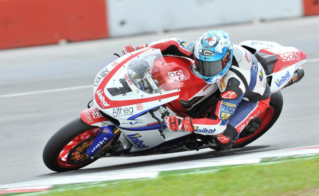 Updated With Other Team Previews: World Supersport: Parkes Will Ride In Place Of Kawasaki's Injured Lascorz At Nurburgring