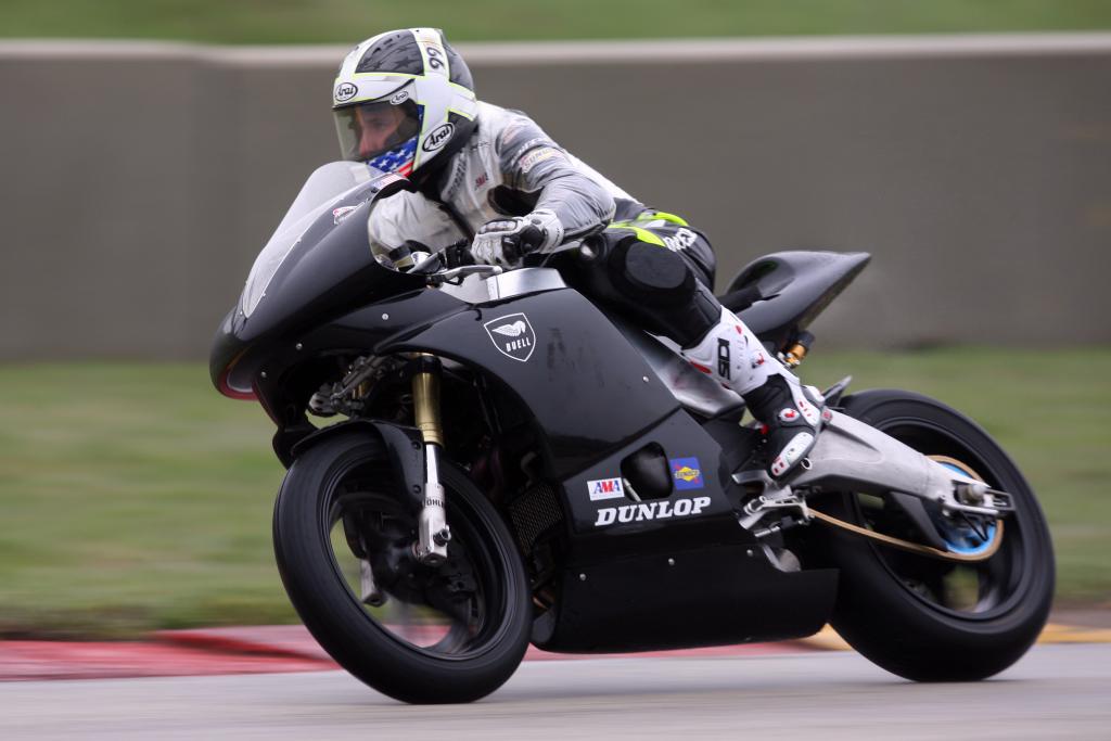 Updated: Photos Of Geoff May Testing A Pair Of Buell Superbikes At Road America This Last Weekend