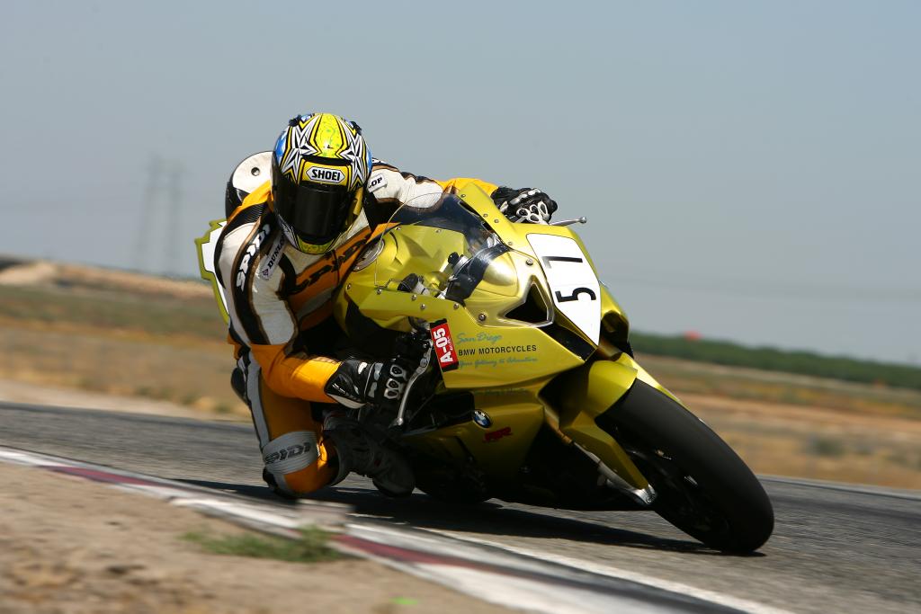 Bmw cycle race deals