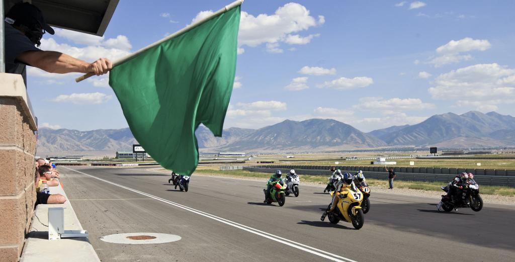 Toye Breaks Lap Record, Turpin Wraps Up MoM/UtahSBA Championship At Miller
