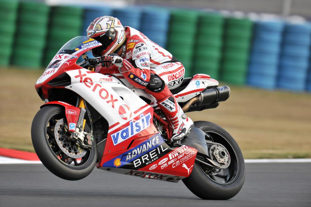 Updated: Fabrizio Leads First World Superbike Qualifying Session At Magny Cours