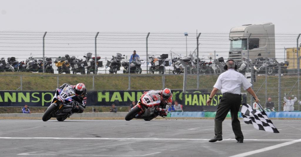 Superbike World Championship Contenders Battle To The Finish Of Race One At Magny Cours