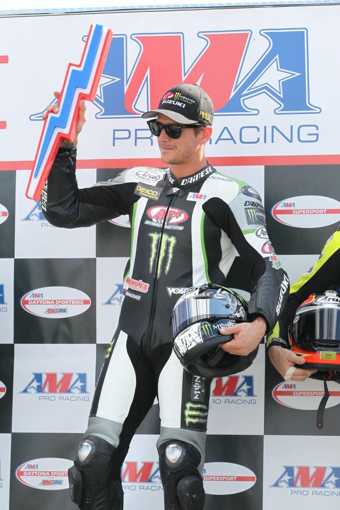 Martin Cardenas Re-Signs With Team Hammer