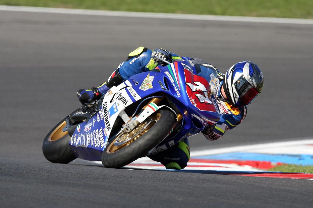 Updated Corti Fastest On Yamaha At Official Superstock 1000cc FIM Cup