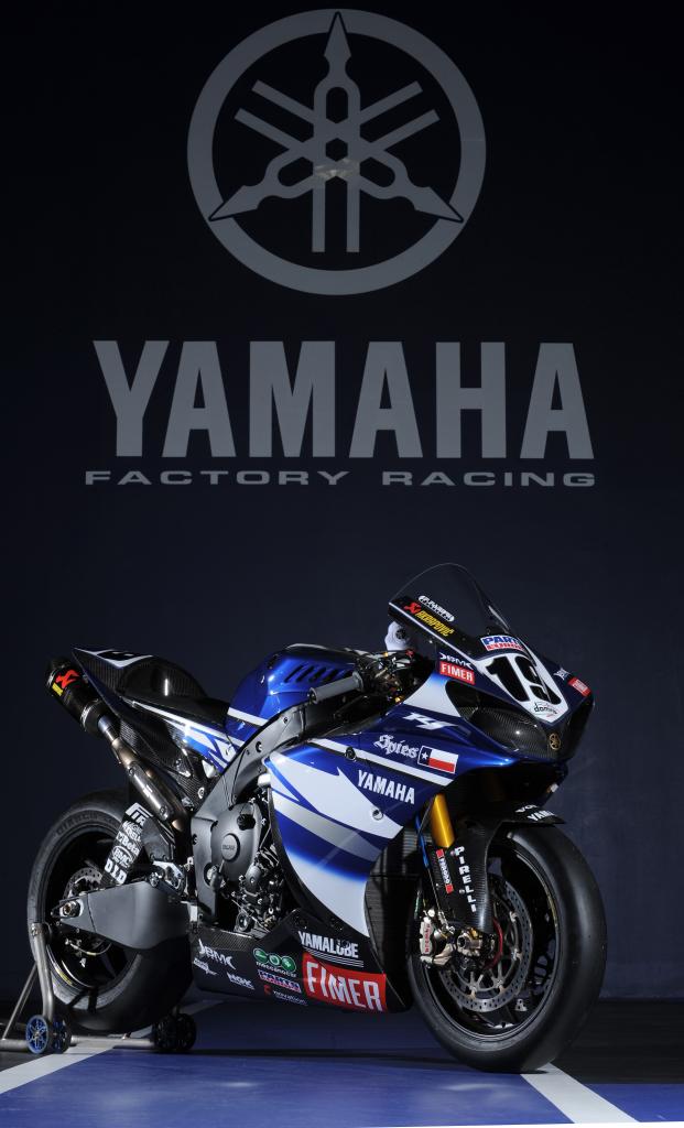 Yamaha World Superbike Team Unveils New Livery, New Sponsors For 2009 Season