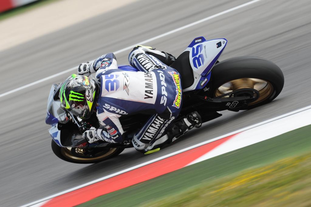 Crutchlow Fastest In Rain-Affected World Supersport Practice In England