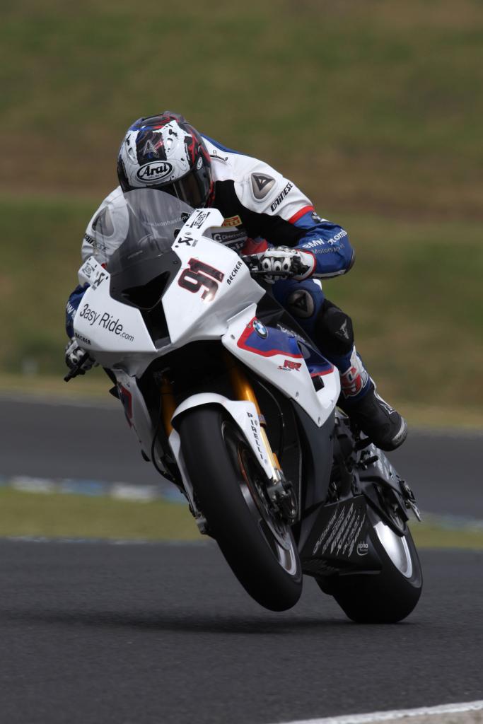 Leon Haslam Will Ride For BMW Again In 2012 Superbike World Championship