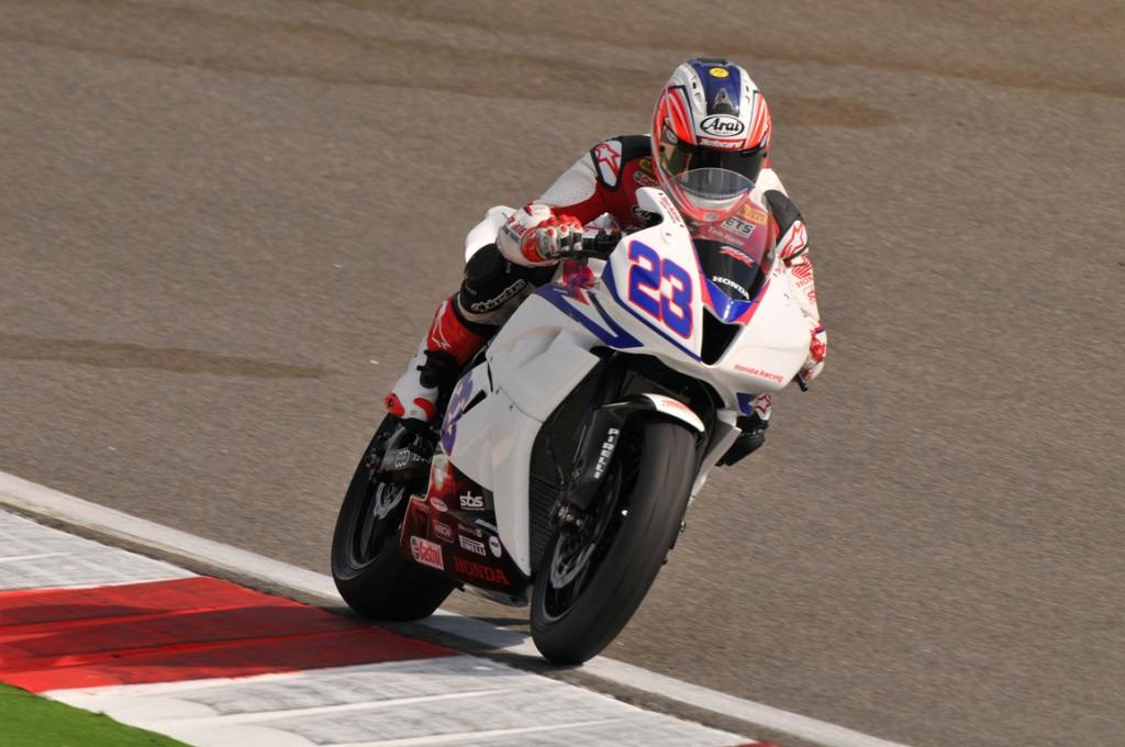 Parkes Takes World Supersport Pole Position At Portugal