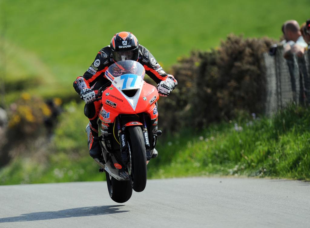 Farquhar Wins Five Races At Cookstown 100