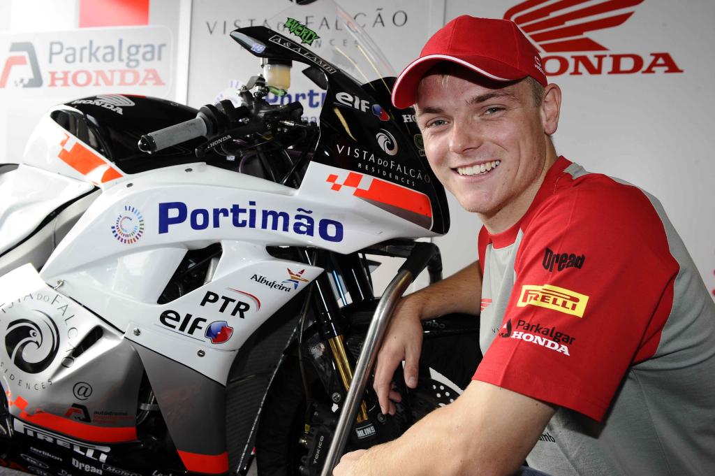 Parkalgar Honda Ready For Start Of Official World Supersport Testing In Portugal Tomorrow