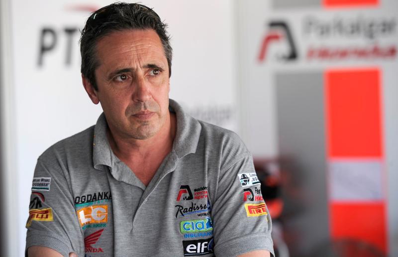 Parkalgar Honda Team Manager Simon Buckmaster Says Hopkins Will Be