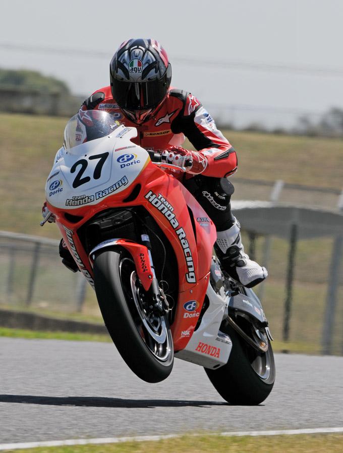 Team Honda Racing Australian Superbike Riders Test New Components At Eastern Creek