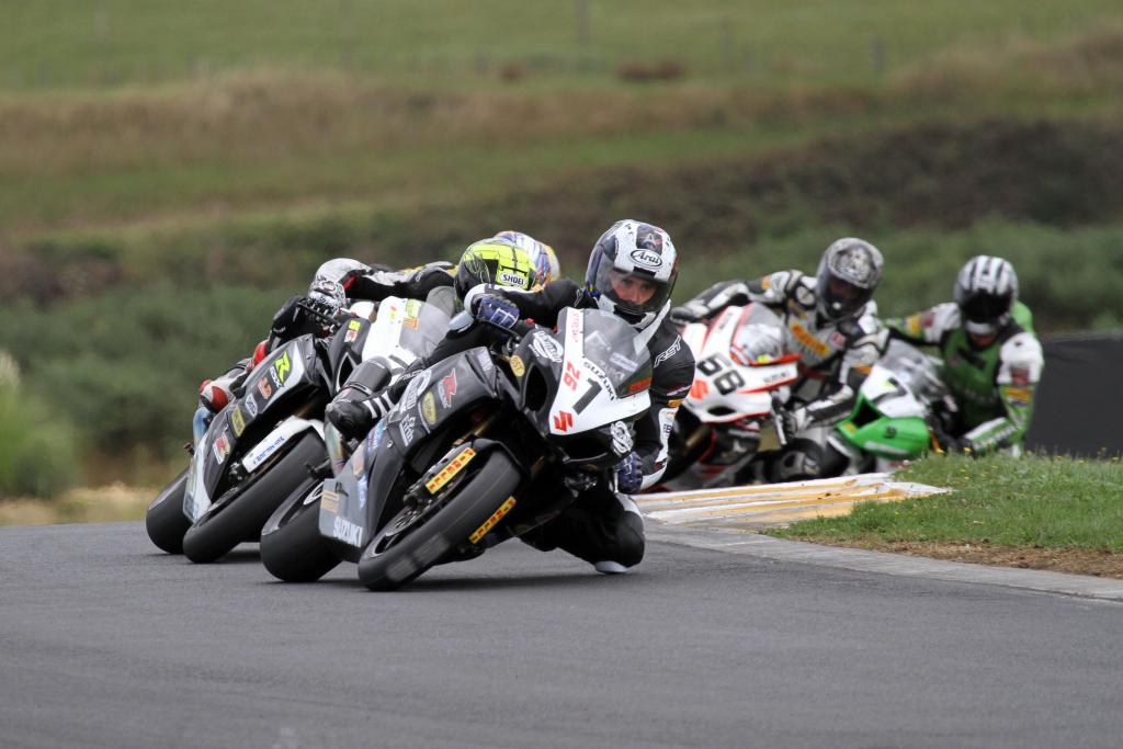 New Zealand's Suzuki International Tri-Series Kicks Off December 8 At Hampton Downs