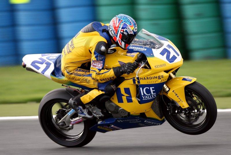 Tunstall To Race Honda CBR1000RR In 2007 British Superbike Championship