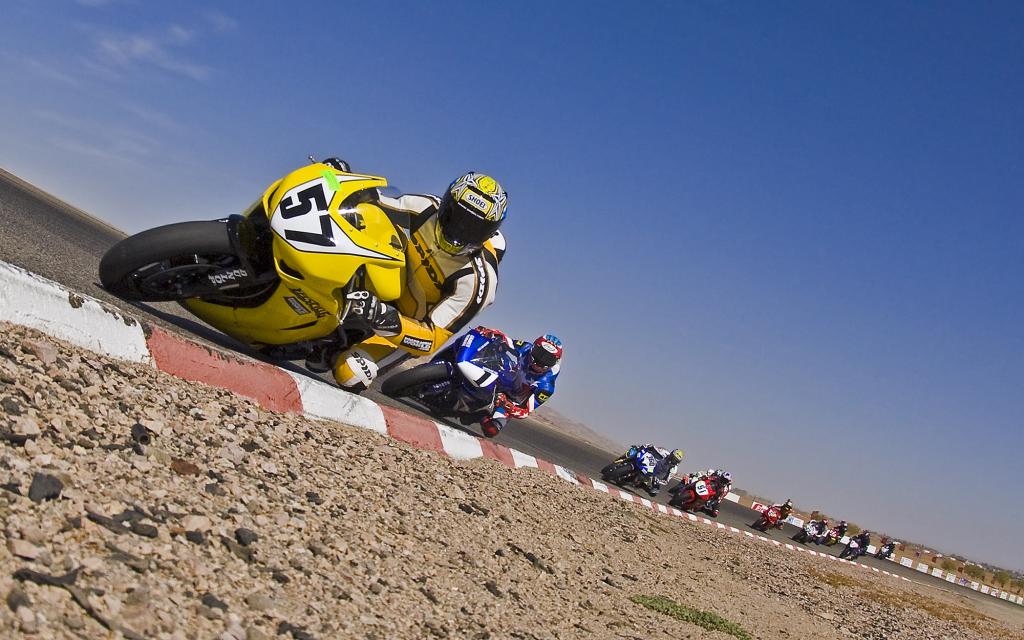 Toye Rides Roadracingworld.com Project Bike To WSMC Formula One Win At Willow Springs
