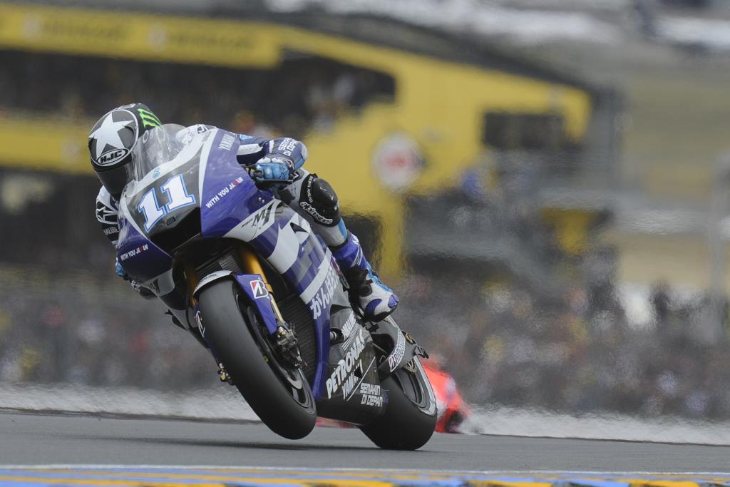Spies Extends Contract, Will Remain Yamaha Factory MotoGP Rider Through 2012 Season
