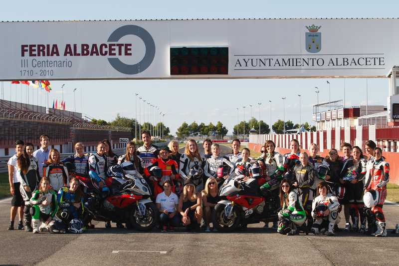 BMW Motorrad Celebrates Participation In First-Ever FIM Women's Road Racing Camp