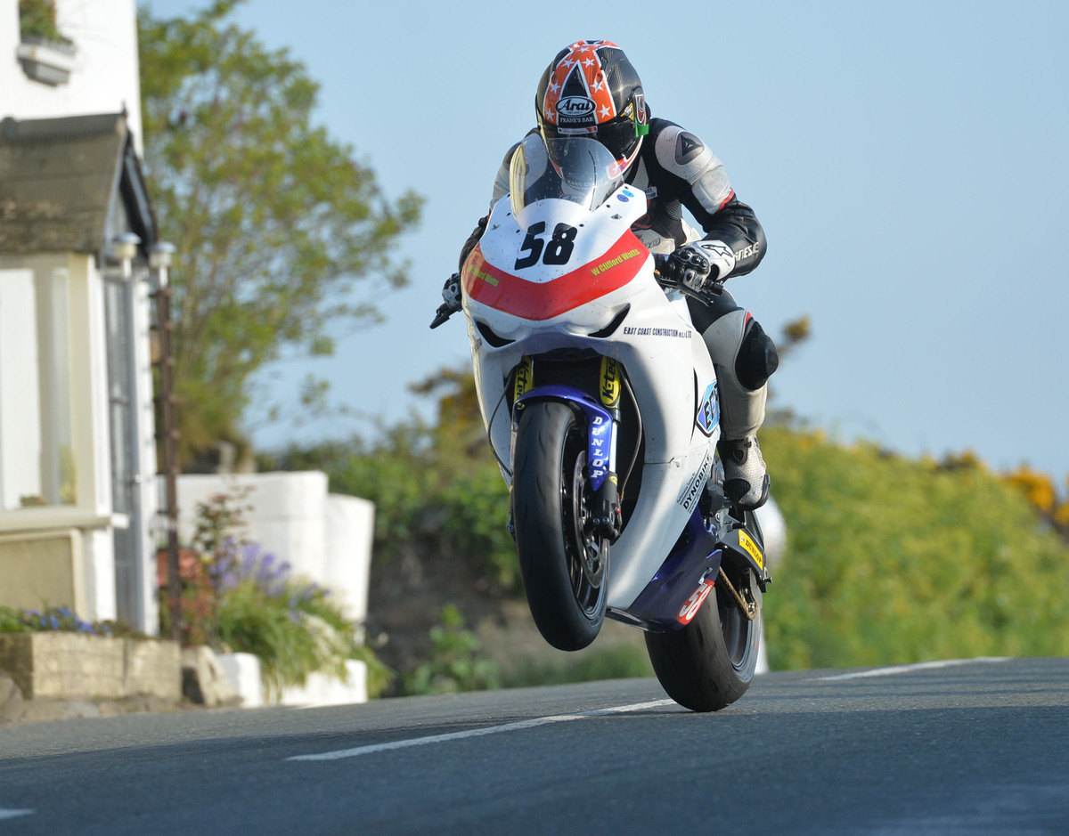 Lee Johnston To Compete For East Coast Racing In 2014 Isle Of Man TT