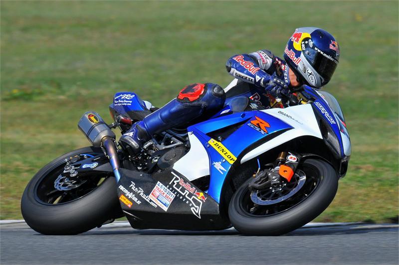 Team Suzuki GRANDys Won 10 Championship Titles In 2011