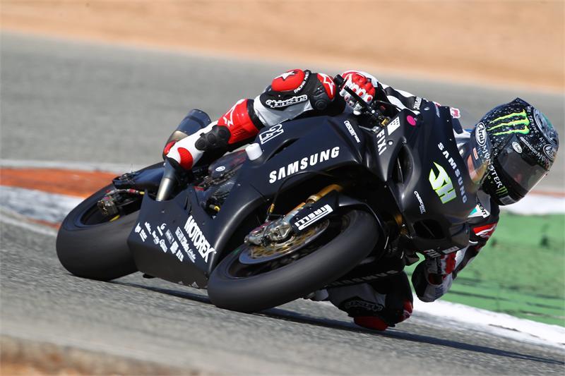 Samsung Crescent Racing Tests During Track Day At Croft Circuit
