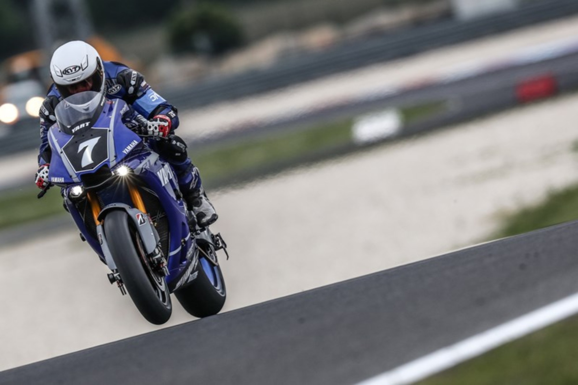 Ufrugtbar animation Tøj World Endurance: YART Yamaha Wins 8 Hours Of Slovakia Ring (Updated) -  Roadracing World Magazine | Motorcycle Riding, Racing & Tech News