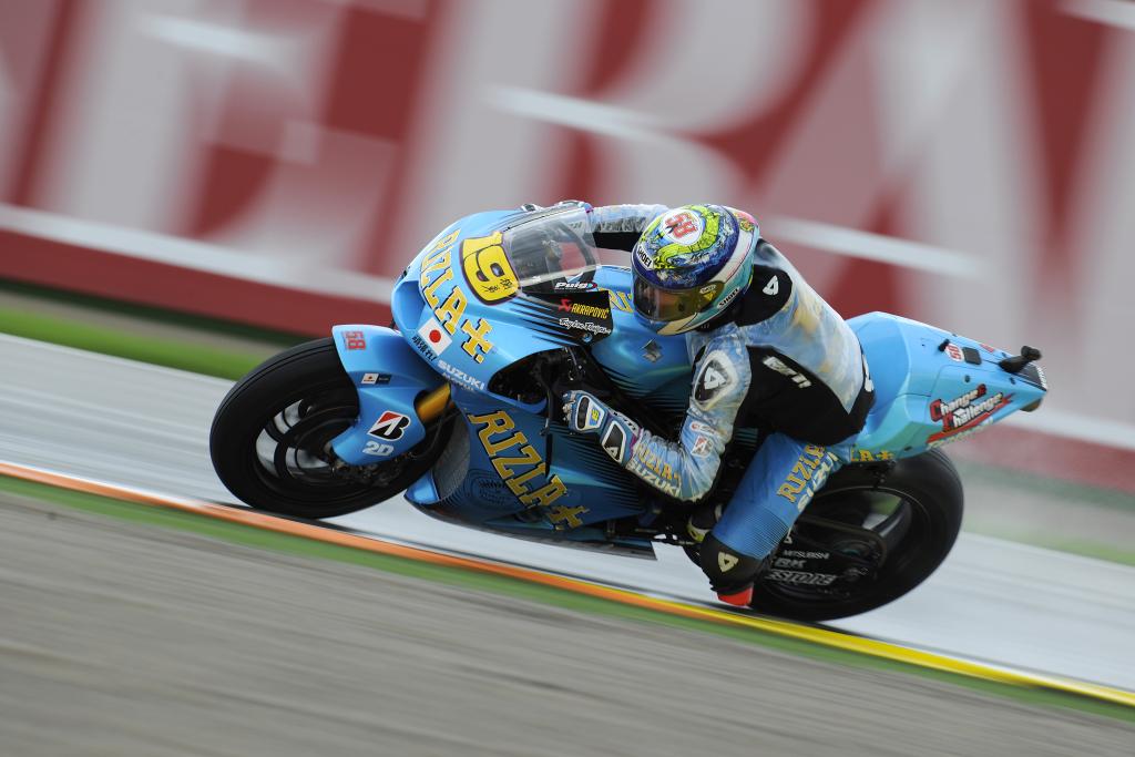 Bautista Fastest, Nicky Hayden 2nd, Hayes 10th, Spies 14th In Wet MotoGP Free Practice Two At Valencia