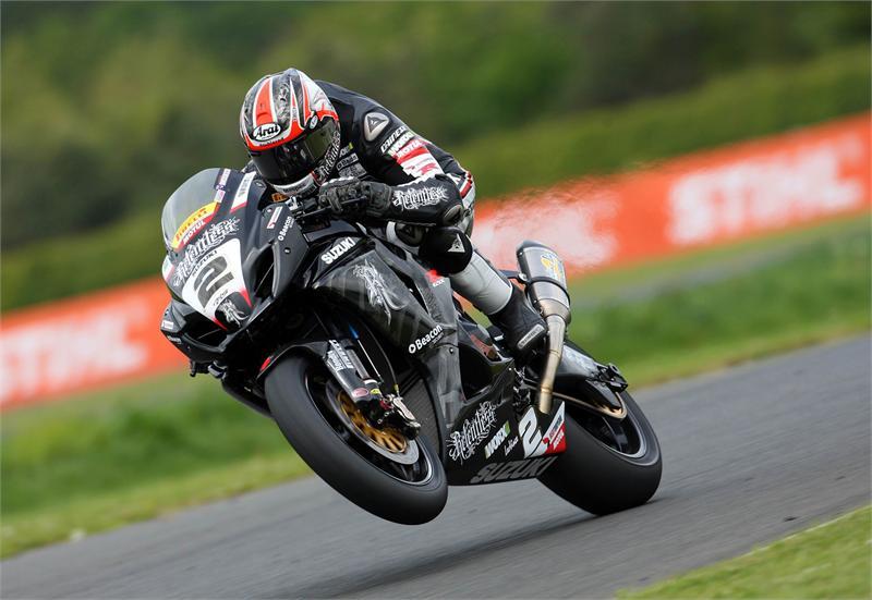 Relentless Suzuki Previews This Weekend's British Superbike Event At Donington Park