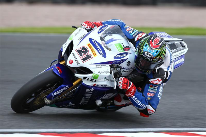 Hopkins On British Superbike Pole Position At Oulton Park