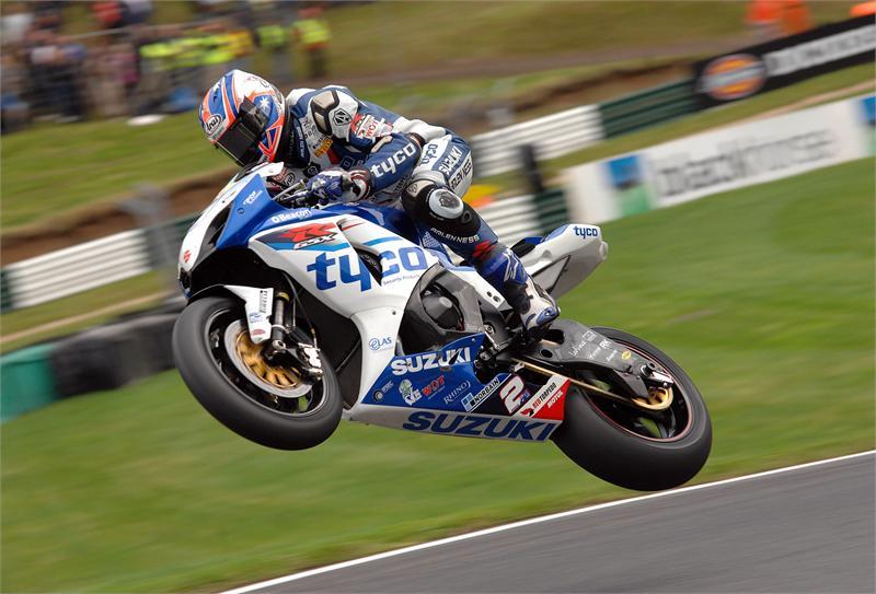 Josh Brookes Re-Signs With Tyco Suzuki For 2013 British Superbike Championship