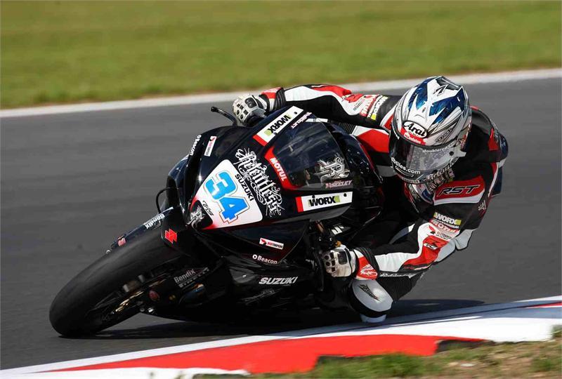 Byrne Takes British Superbike Race Three, Hill Wins Championship At Brands Hatch