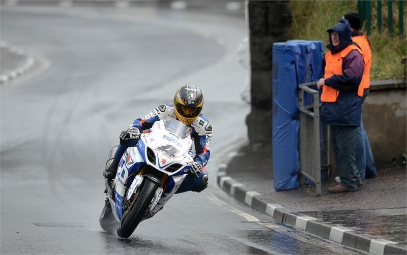 Seeley Wins Supersport, Superstock Races Thursday At The North West 200 In Northern Ireland