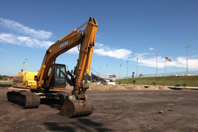 First Look At The New Dirt Track Being Built At Daytona