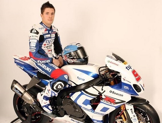 Tyco Suzuki British Superbike Team Unveils 2013 Color Scheme