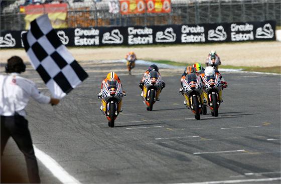Deroue Wins Red Bull MotoGP Rookies Cup Race One At Estoril