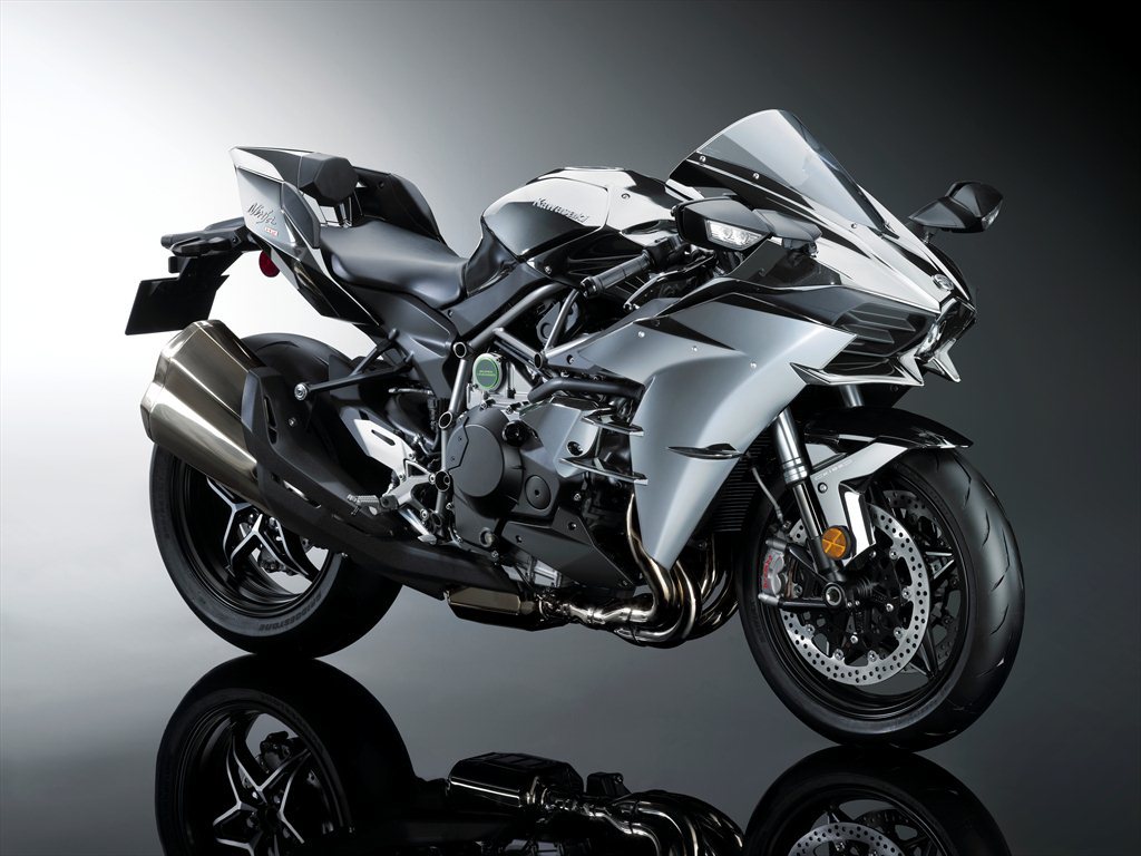 Kawasaki's Limited-Release Ninja H2 And H2R Returning For 2016
