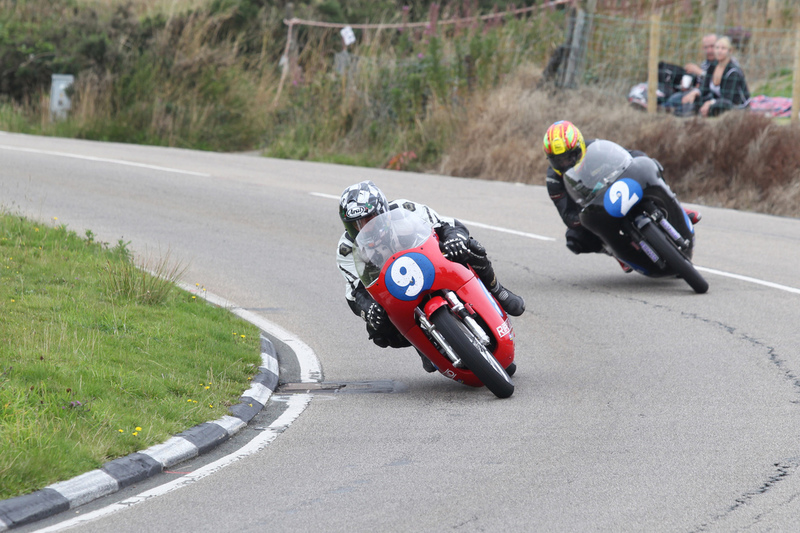 Palmer Wins 350cc Classic TT Race At The Isle Of Man