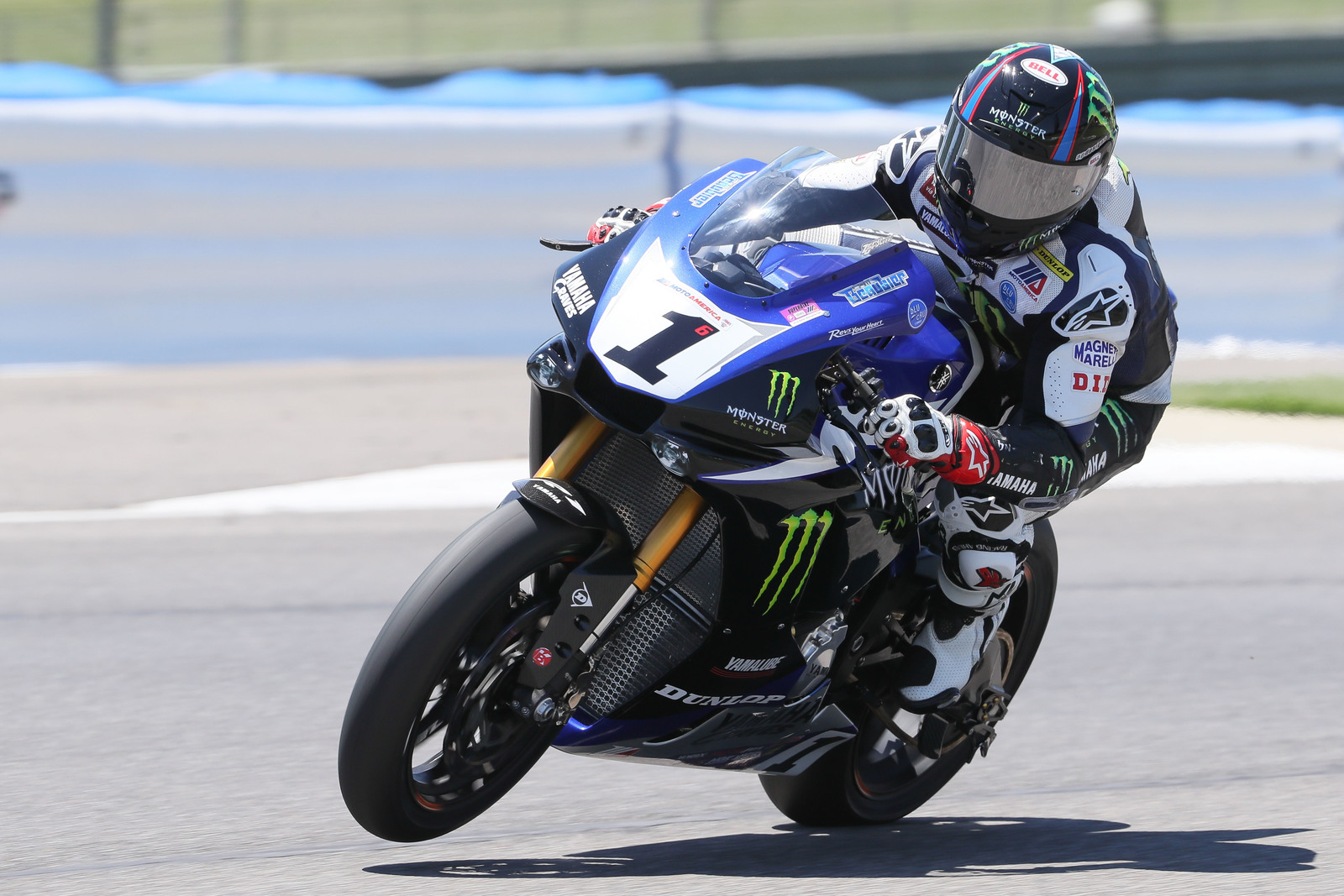 Beaubier Wins MotoAmerica Superbike/Superstock 1000 Superpole At Barber