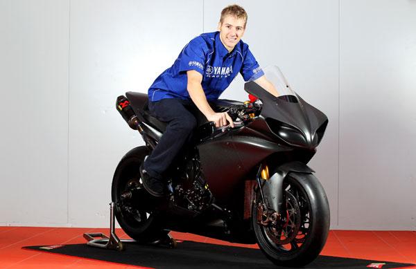 Hutchinson Will Ride Factory Yamaha Superbike For Shaun Muir Racing At Isle Of Man TT