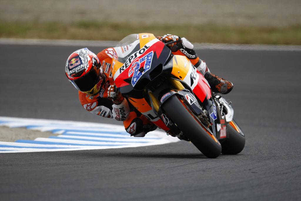 Stoner Breaks Track Record, Earns Pole Position For Japanese Grand Prix