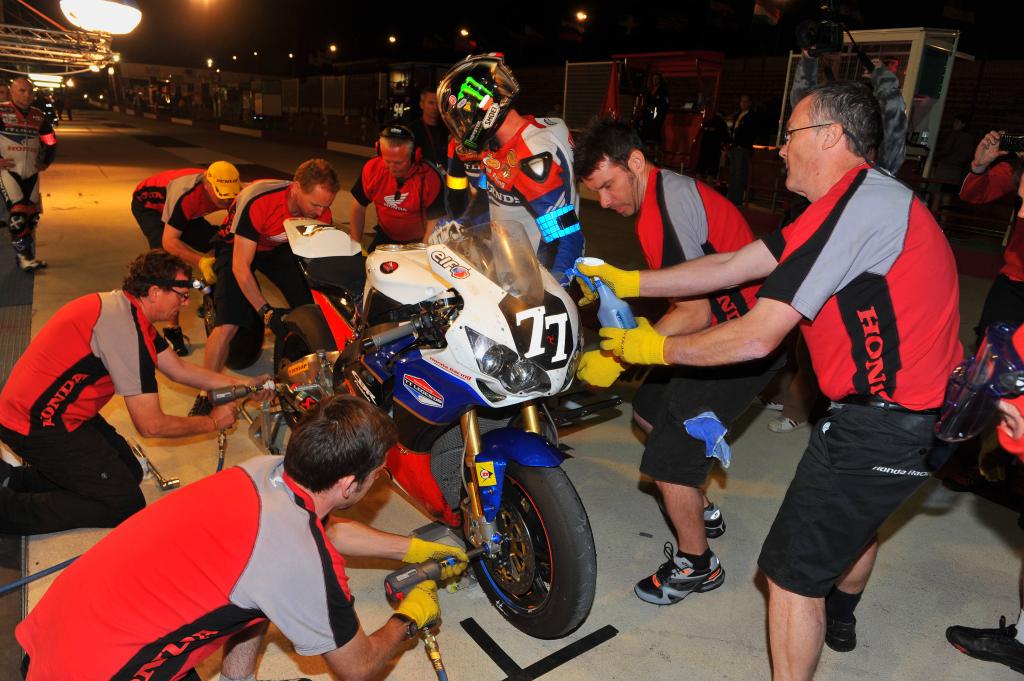 BMW Motorrad France 99 Wins 8 Hours Of Albacete World Endurance Race