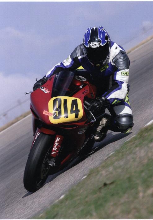 LRRS Racer Ralph Peppe Wins Heroic Gloves In Roadracing World Contest