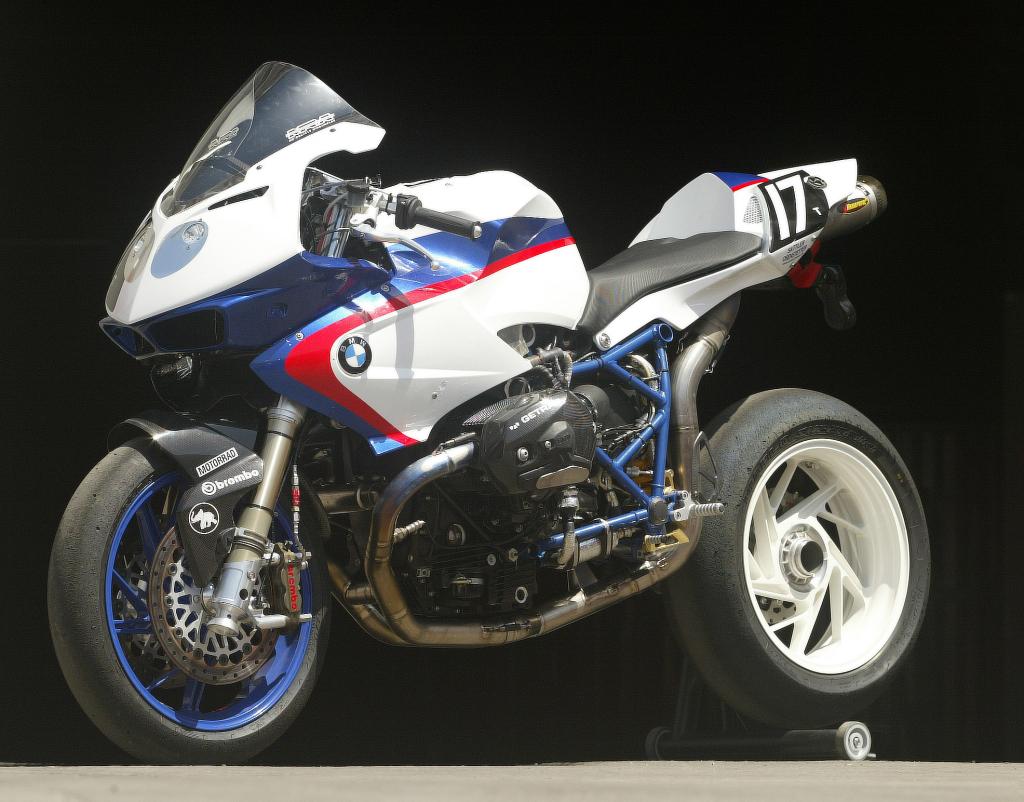 BMW To Race In 24 Hores Frigo de Motociclisme Endurance Race At Catalunya