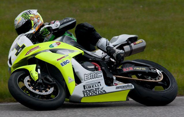 Canadian Champion Jordan Szoke Shakes Down 2010 Racebikes At RACE Regional Event