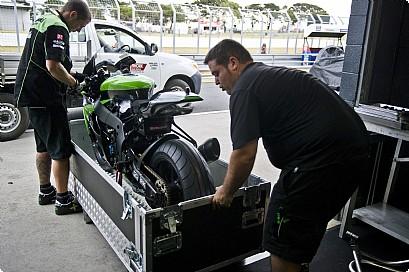 Kawasaki Outlines The Challenges Of Moving A Superbike Team From Spain To Australia